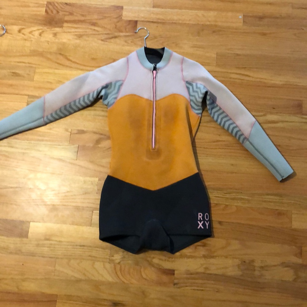 Roxy wetsuit